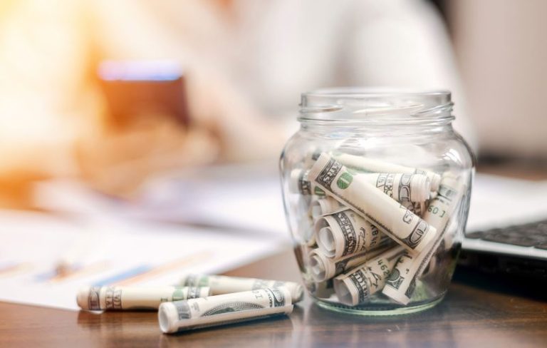 Walker Lane Announces Shares for Debt Issuance